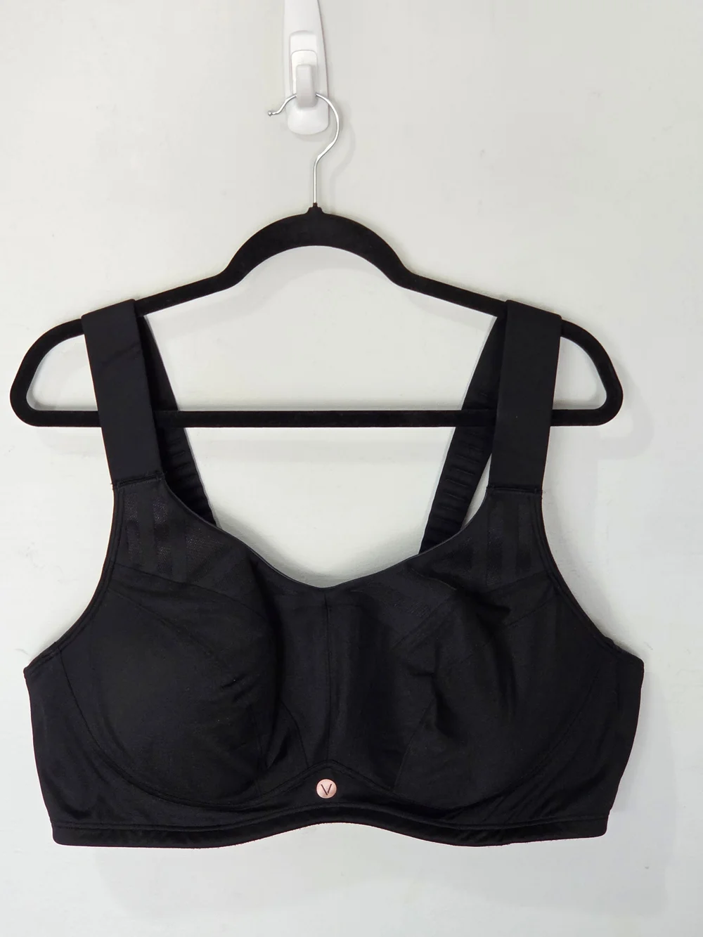 LIVI Active Max Support High-Impact Underwire Sports Bra by Lane Bryant 48D